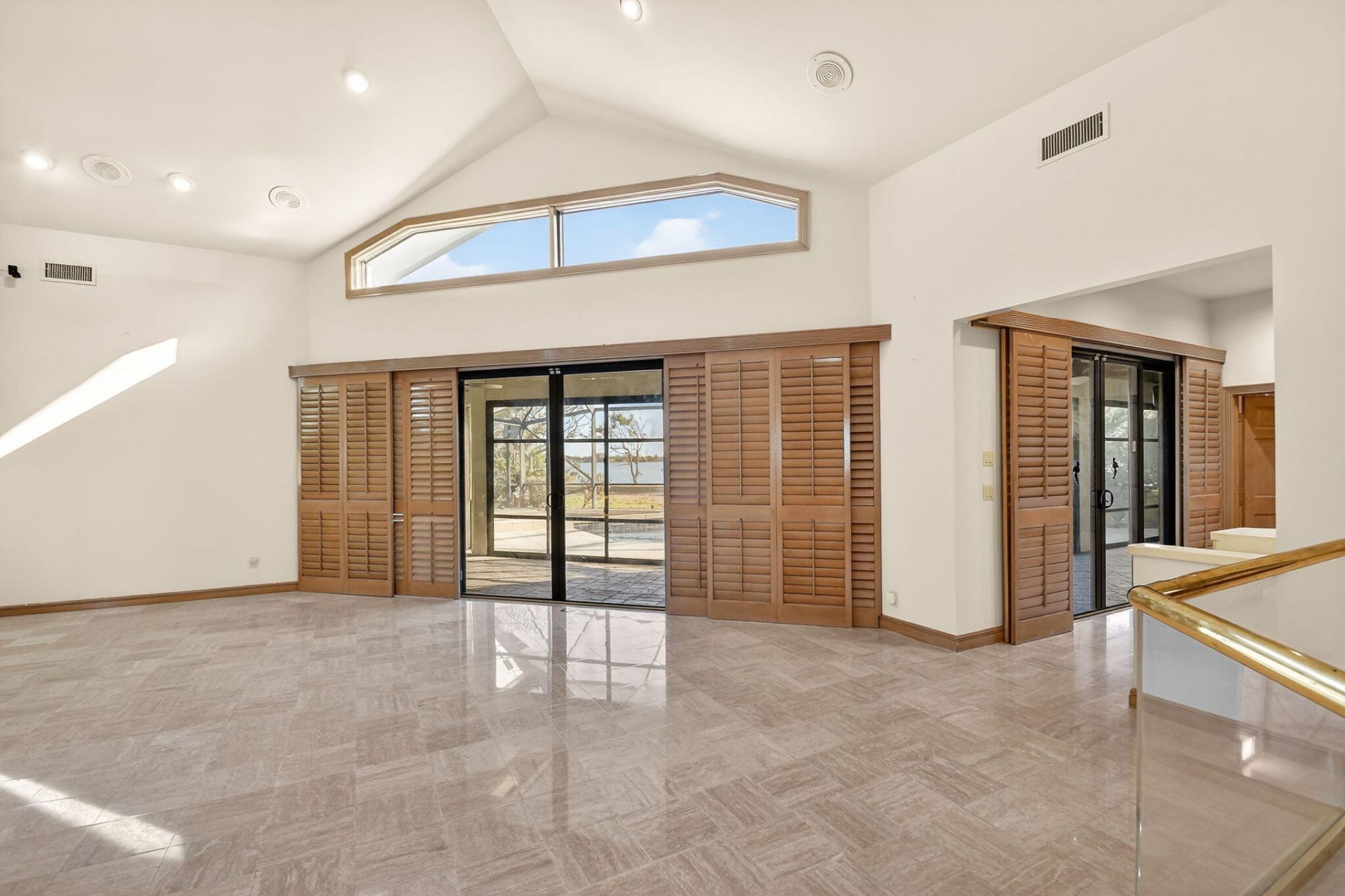 2410 Embassy Drive, West Palm Beach, FL 33401 Photo