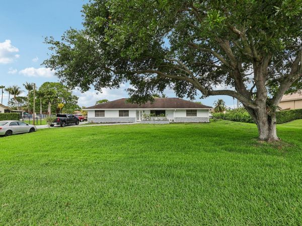 2940 SW 156th Avenue, Davie, FL 33331