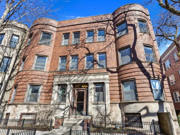 656 W Buckingham Place , Unit 1E, Chicago, IL 60657