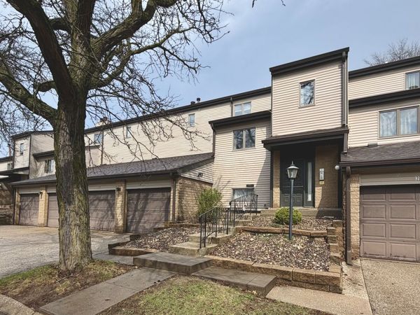 3117 4th Street, Unit 3117, Moline, IL 61265