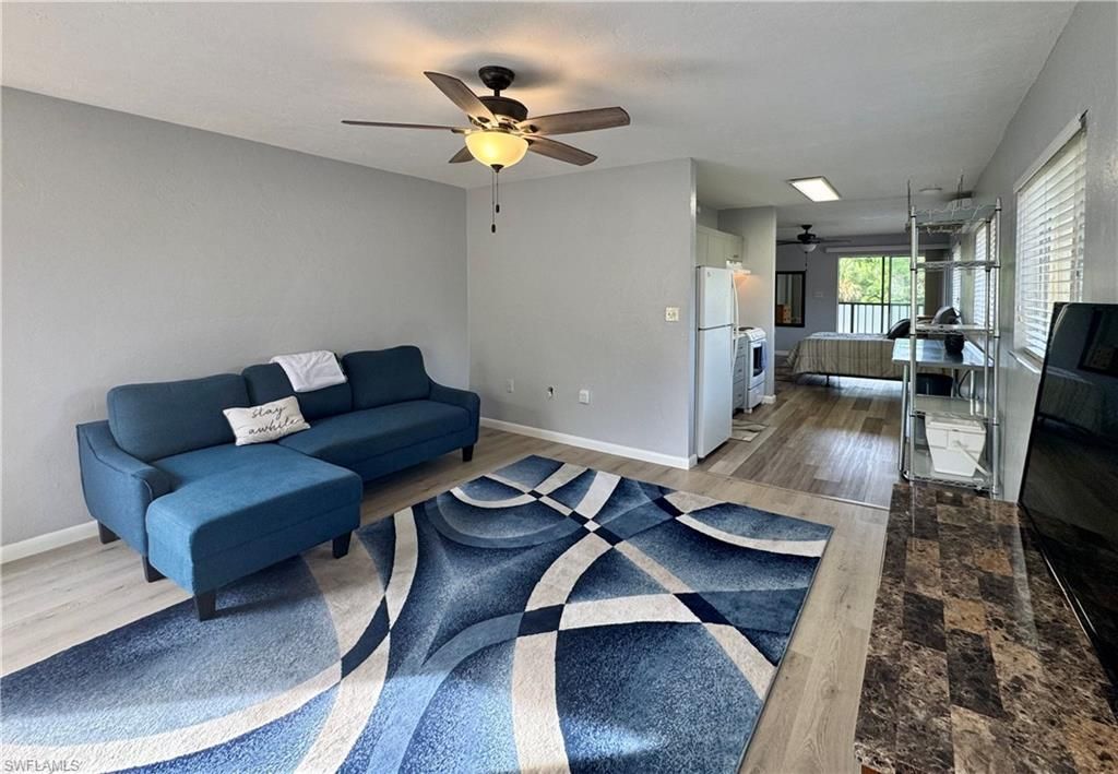 8061 Country Rd, Unit 202, Fort Myers, FL 33919 Photo