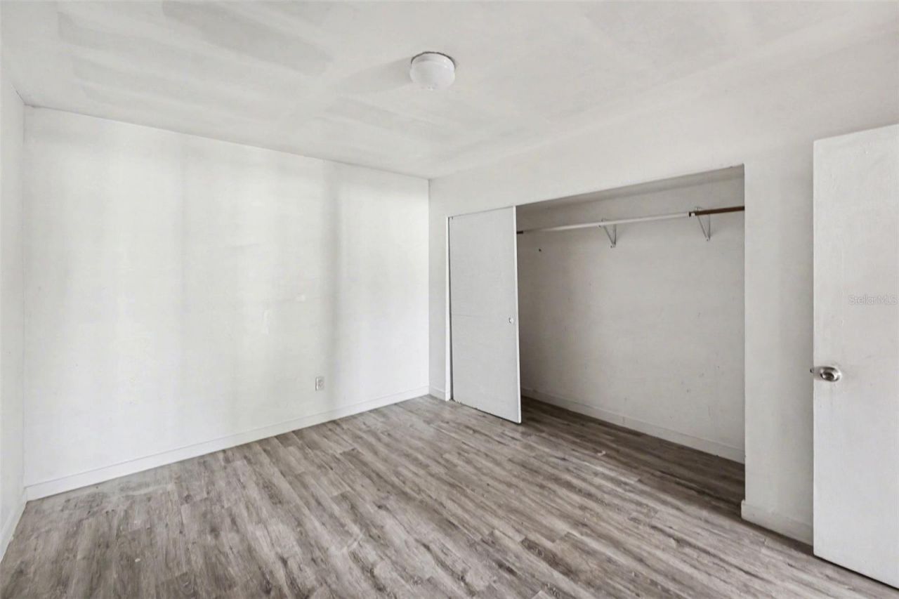 4061 55th Way N, Unit 1042, Kenneth City, FL 33709 Photo