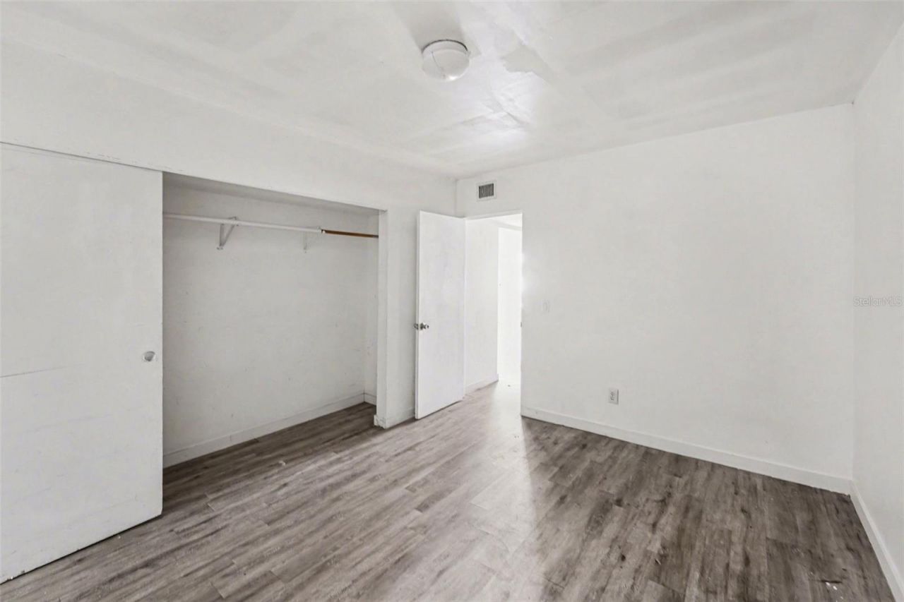 4061 55th Way N, Unit 1042, Kenneth City, FL 33709 Photo