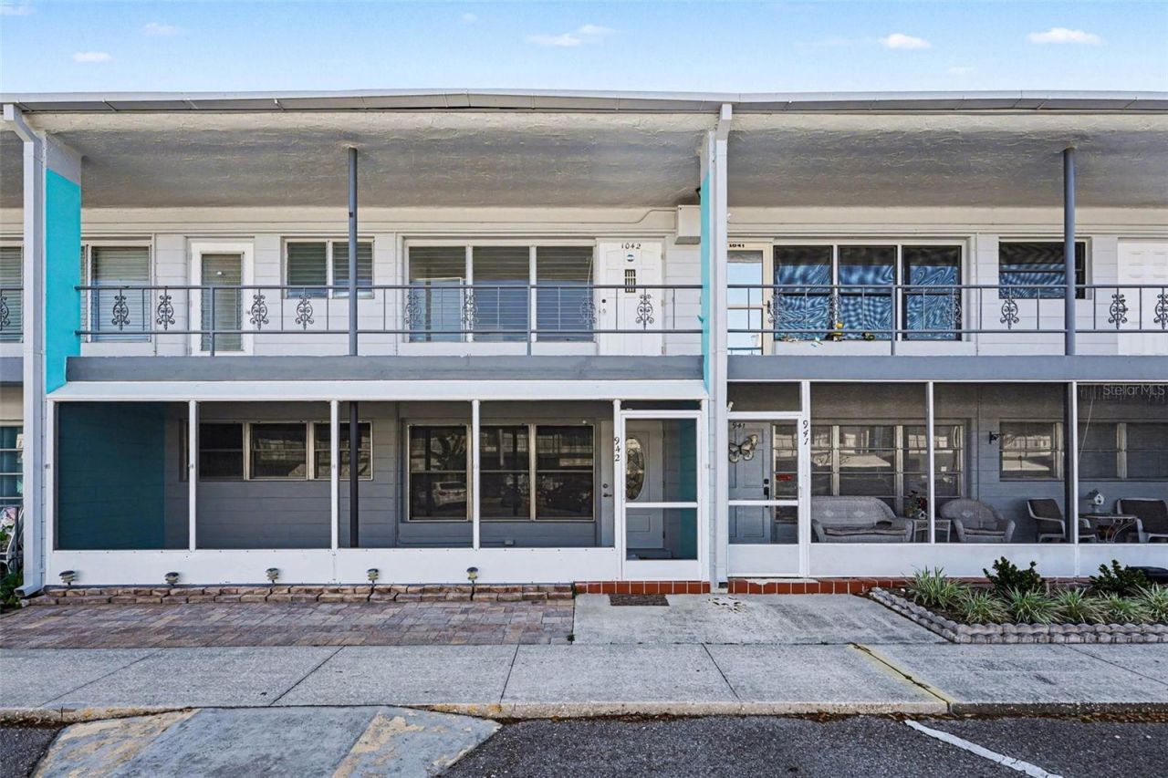 4061 55th Way N, Unit 1042, Kenneth City, FL 33709 Photo