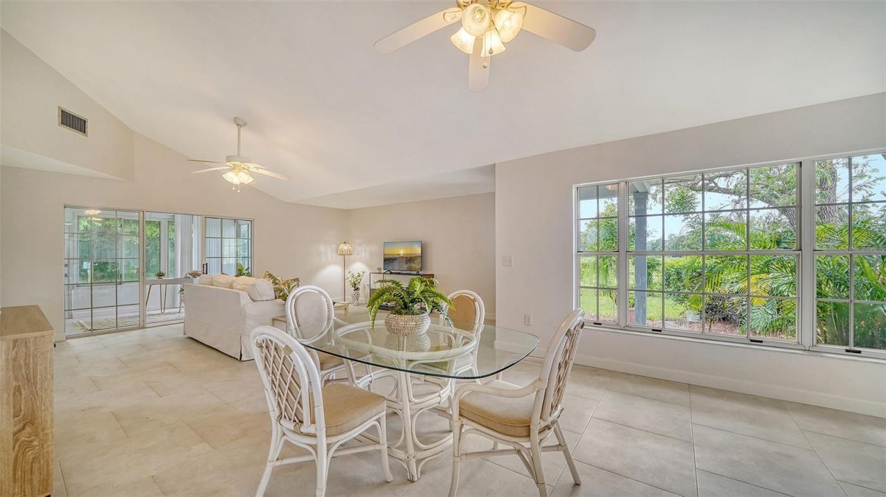 6467 Carrington Circle, Unit 43, Sarasota, FL 34238 Photo