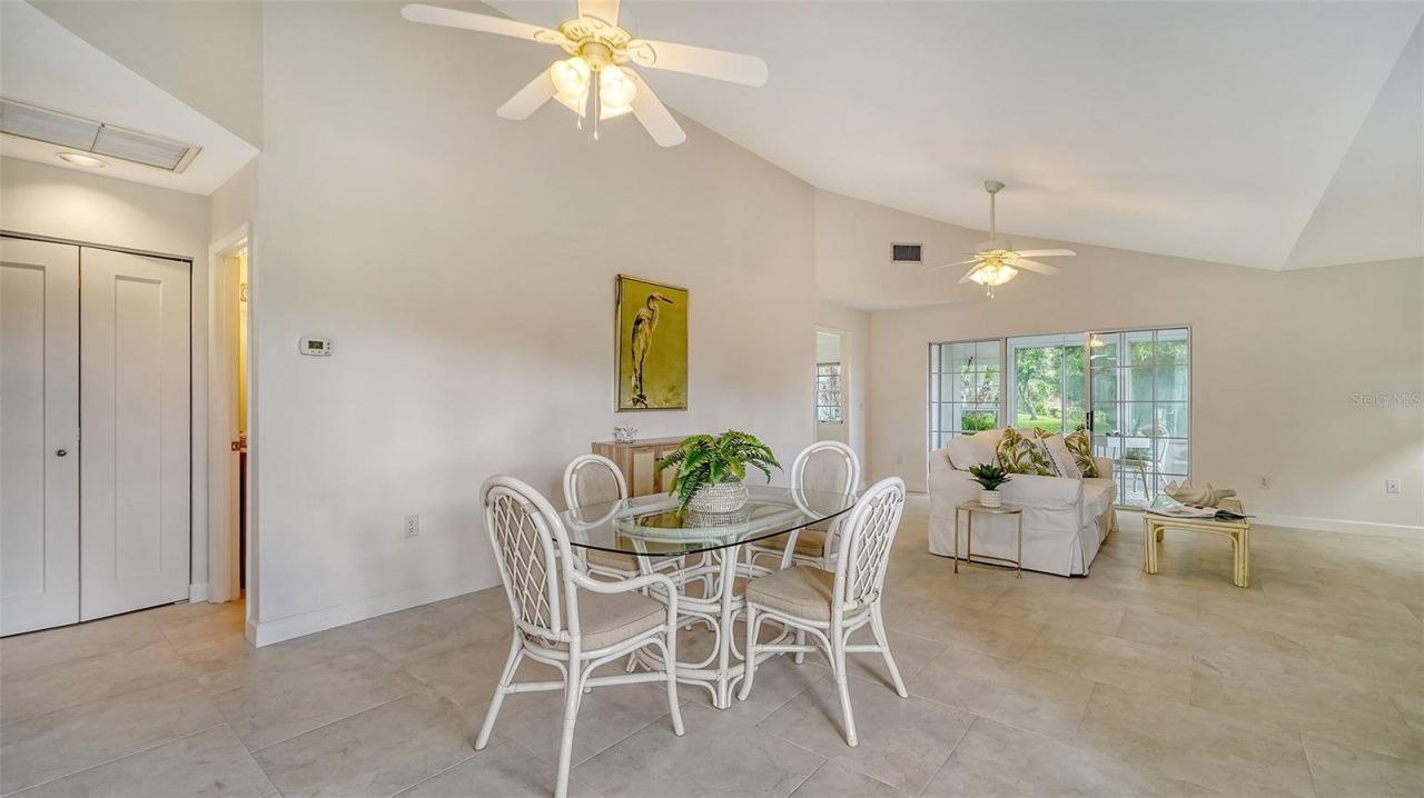 6467 Carrington Circle, Unit 43, Sarasota, FL 34238 Photo