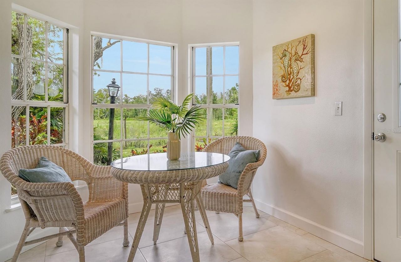 6467 Carrington Circle, Unit 43, Sarasota, FL 34238 Photo