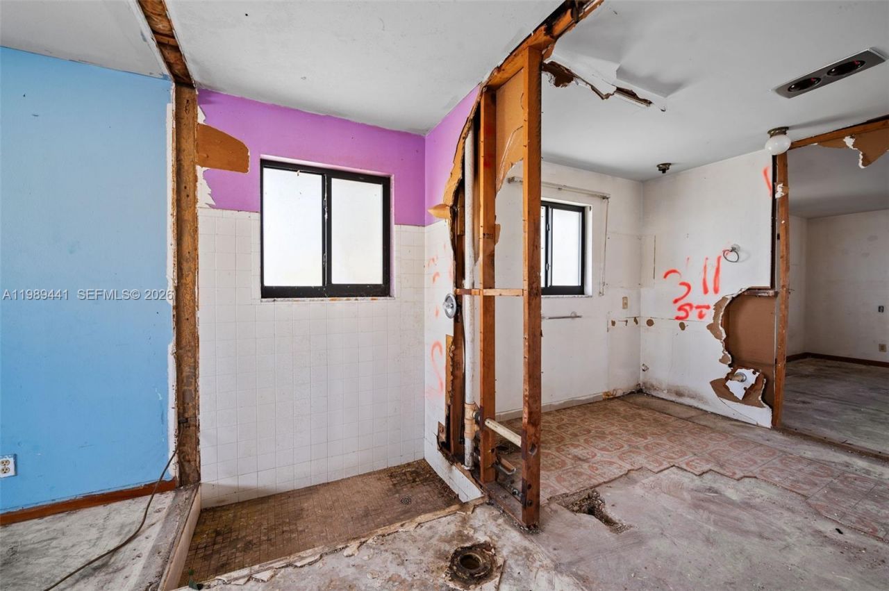 1178 NW 41st Ter, Lauderhill, FL 33313 Photo