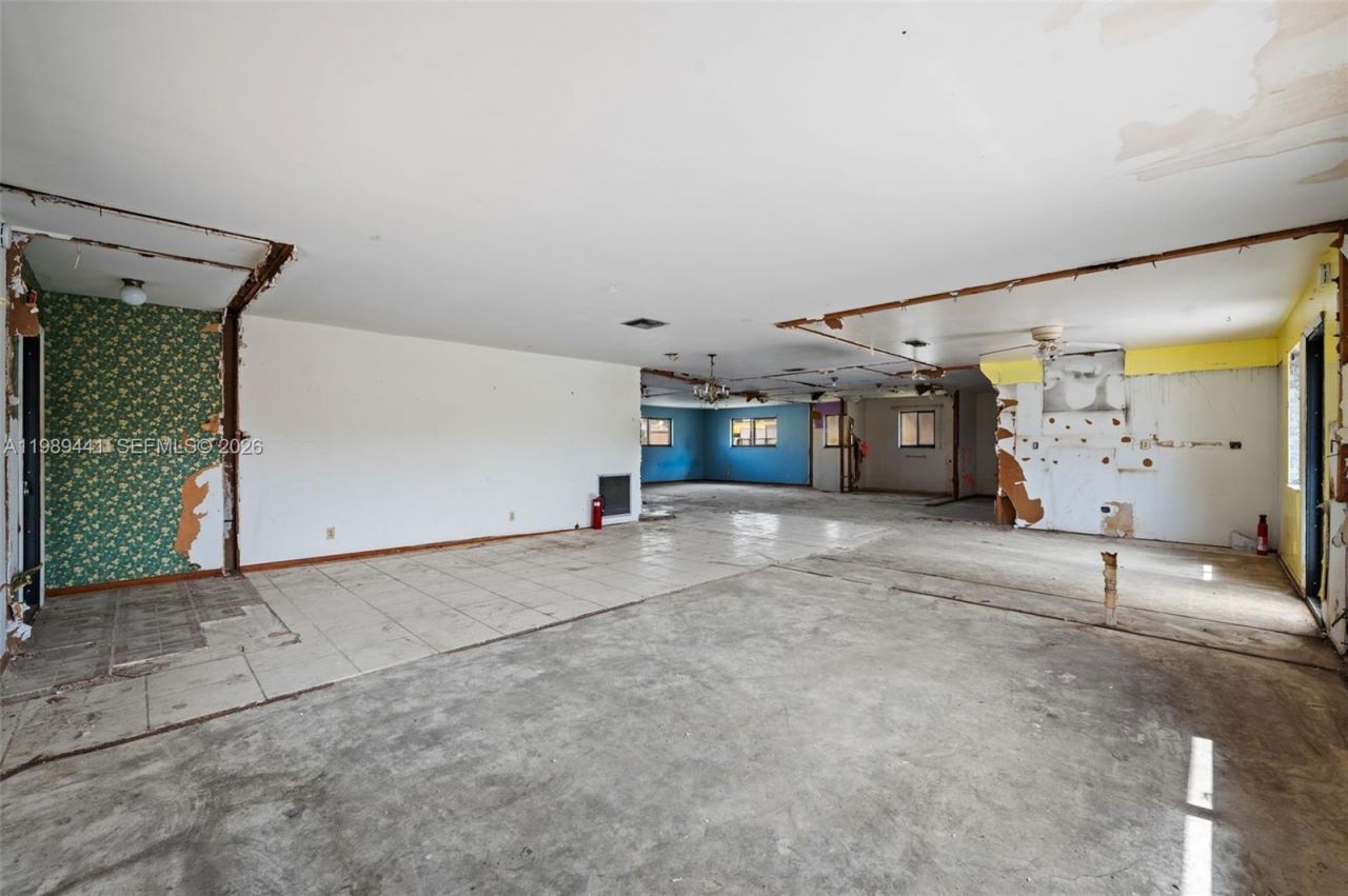 1178 NW 41st Ter, Lauderhill, FL 33313 Photo