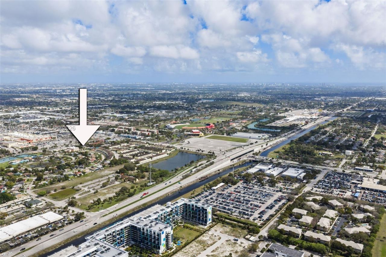 1178 NW 41st Ter, Lauderhill, FL 33313 Photo