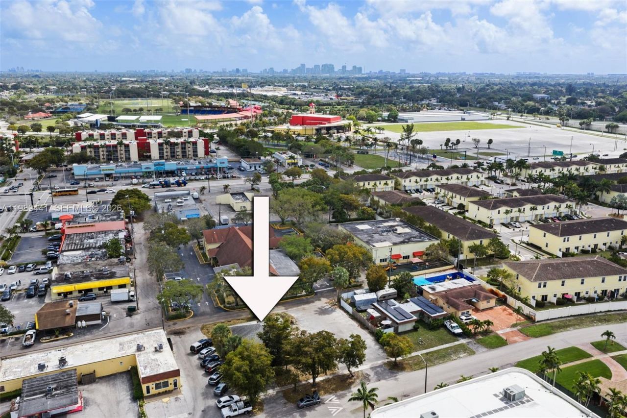 1178 NW 41st Ter, Lauderhill, FL 33313 Photo