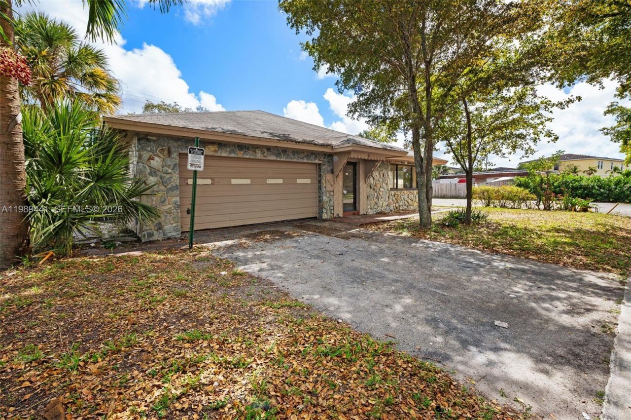 1178 NW 41st Ter, Lauderhill, FL 33313 Photo