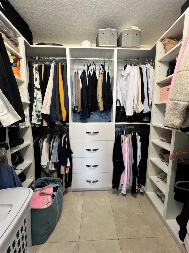 5513 SW 164th Ct, Miami, FL 33185 Photo