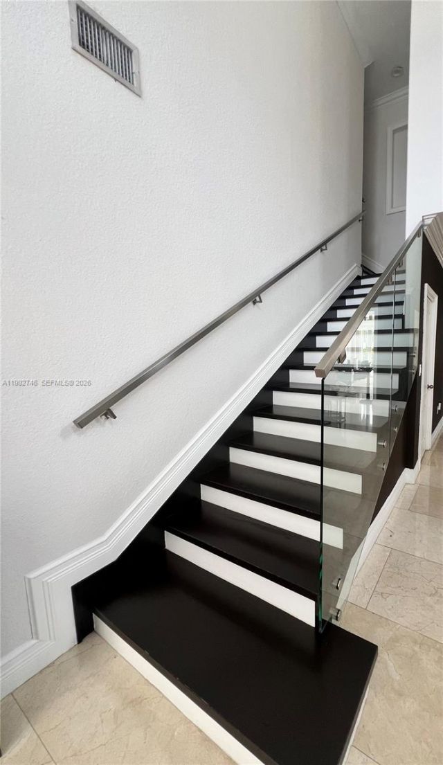 5513 SW 164th Ct, Miami, FL 33185 Photo