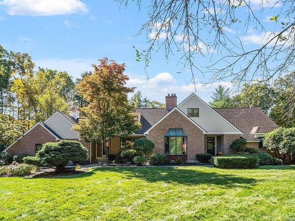 24 Long Hill, Boxford, MA 01921