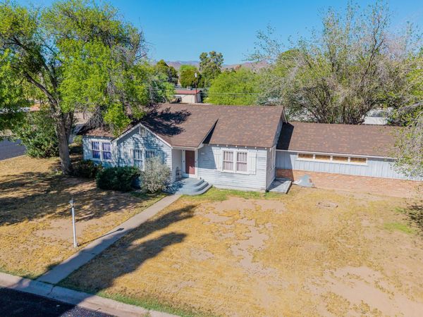 213 S MESQUITE Street, Wickenburg, AZ 85390