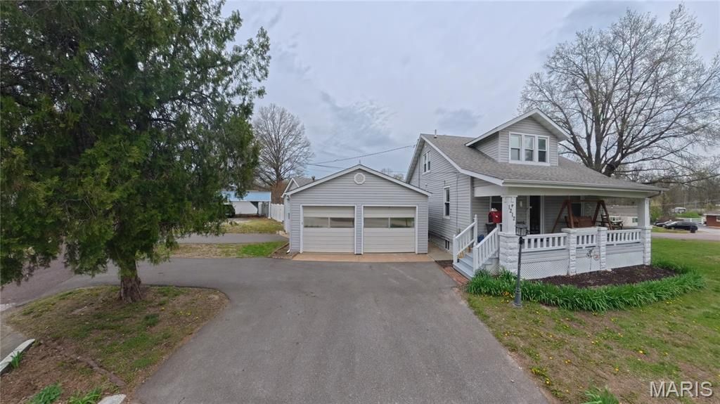 1212 Mascoutah Avenue , Belleville, IL 62220 Main Photo