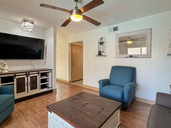 5335 Bent Tree Forest Drive, Unit 212, Dallas, TX 75248