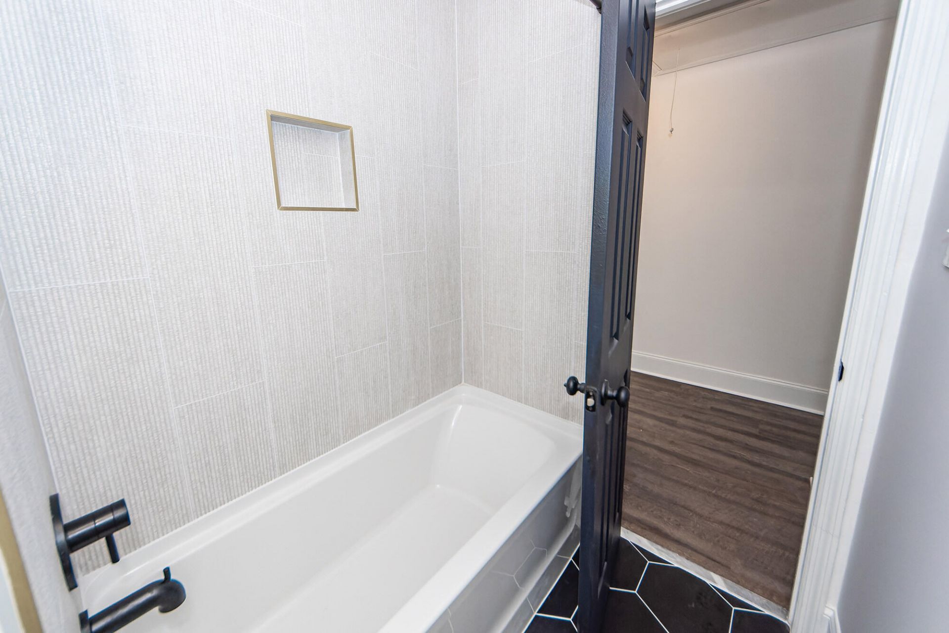 4742 Farmal Street Photo 25