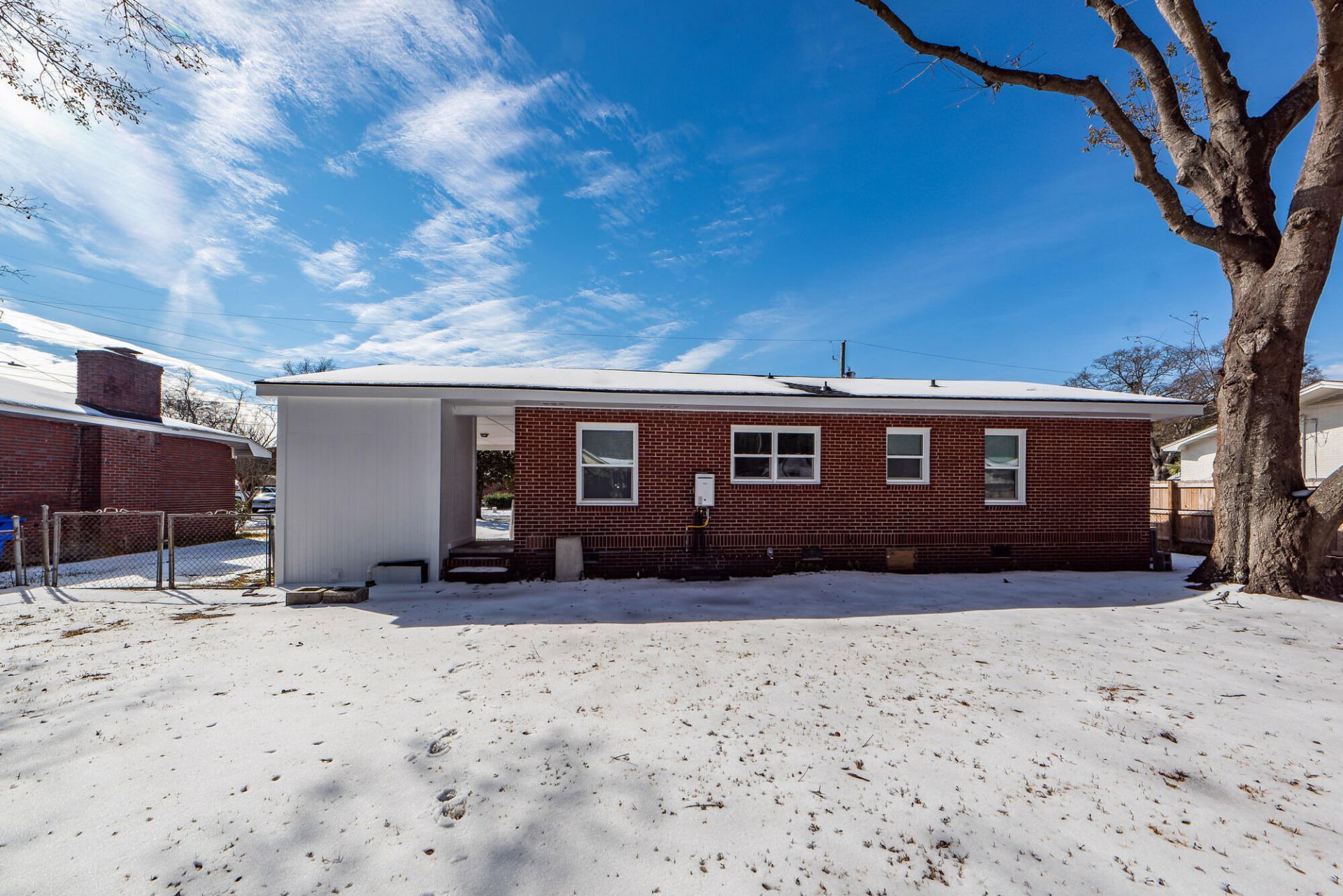 4742 Farmal Street Photo 31