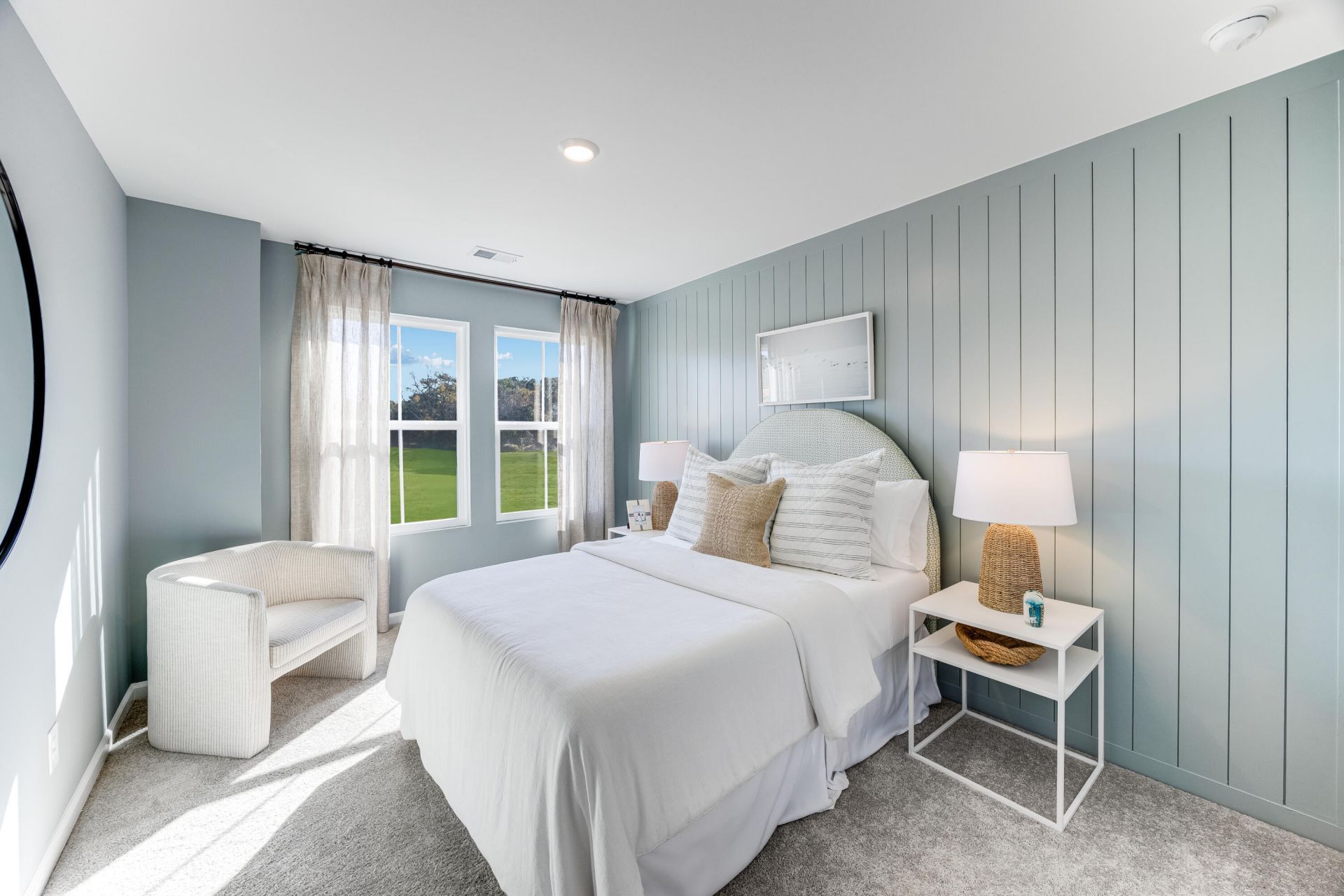 270 Agrarian Avenue Photo 7