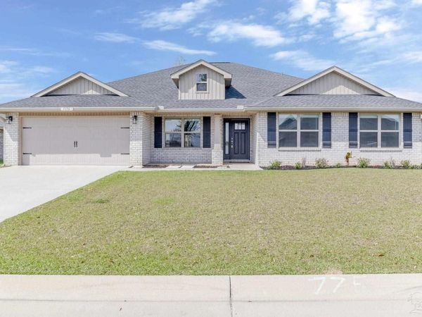 5176 Emmaline Ln, Milton, FL 32570