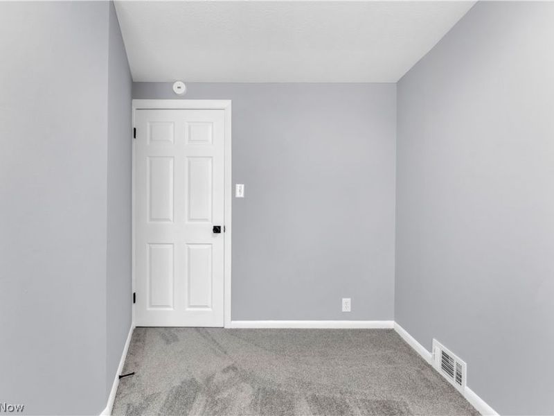 3203 Ingleside Drive, Parma, OH 44134 Photo 17