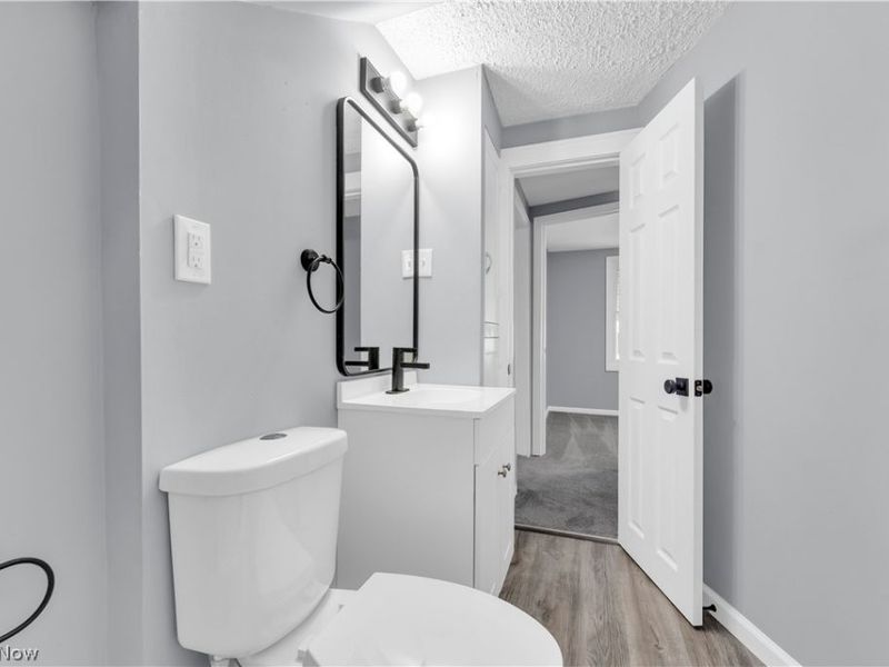 3203 Ingleside Drive, Parma, OH 44134 Photo 25