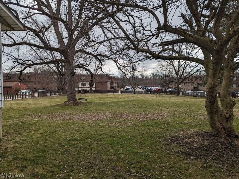 16117 E High Street, Middlefield, OH 44062 Photo 13