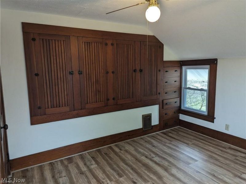 16117 E High Street, Middlefield, OH 44062 Photo 8