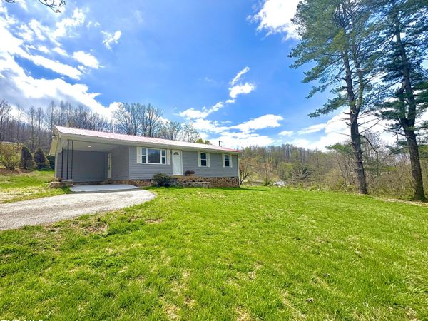 1849 Old Harlan Road, Jonesville, VA 24263