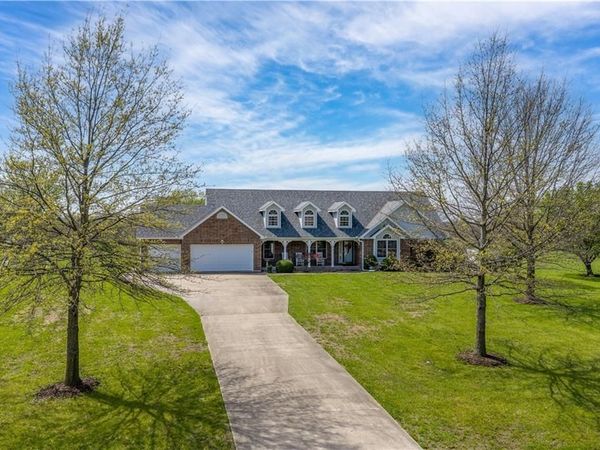 14 SW 260 Road, Warrensburg, MO 64093