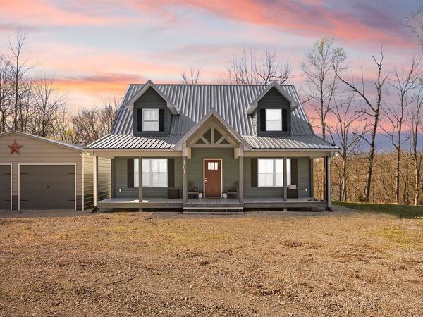 101 Cherry Lane, Bee Spring, KY 42207