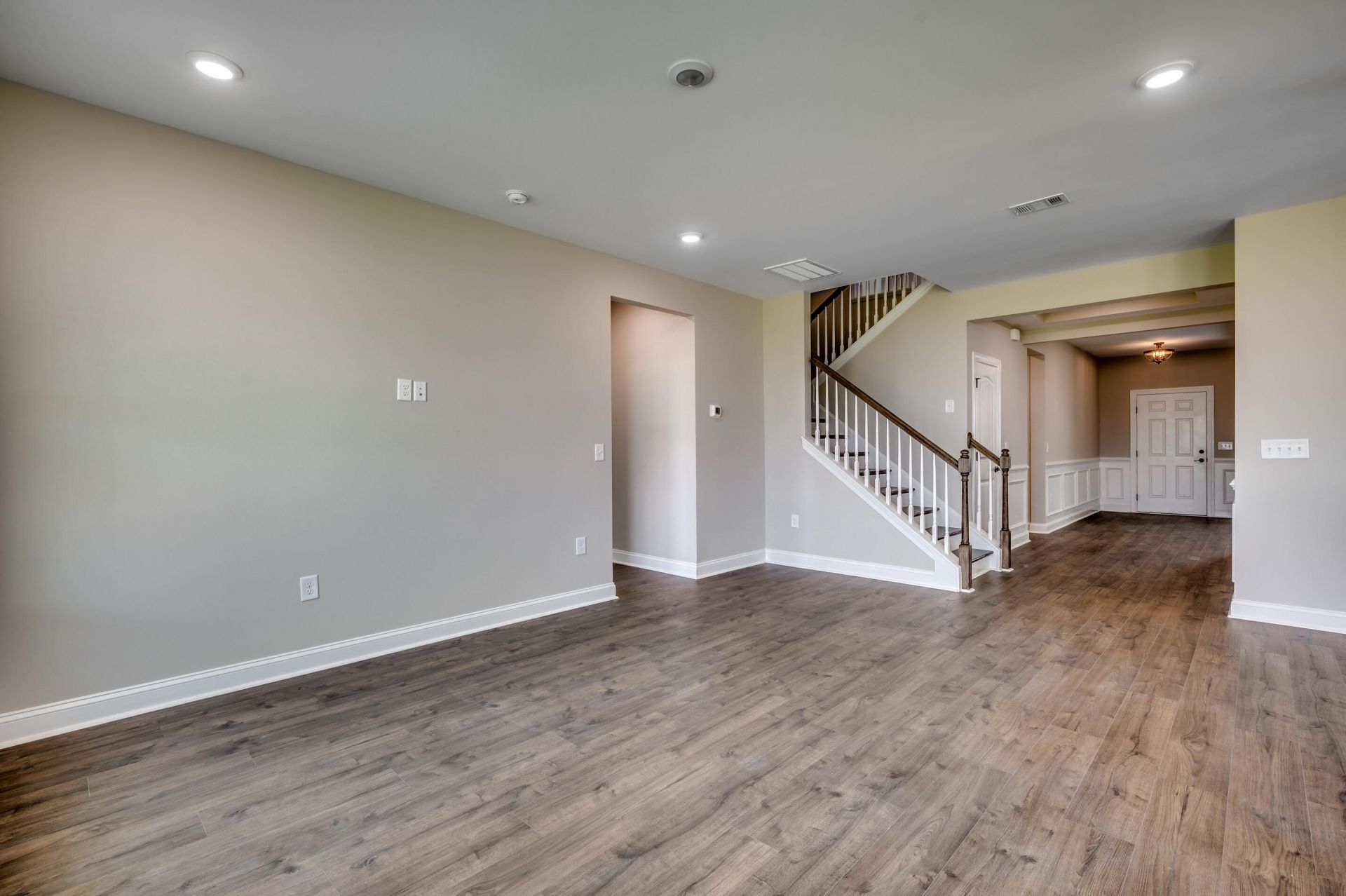 512 Blue Verner Road Photo 8