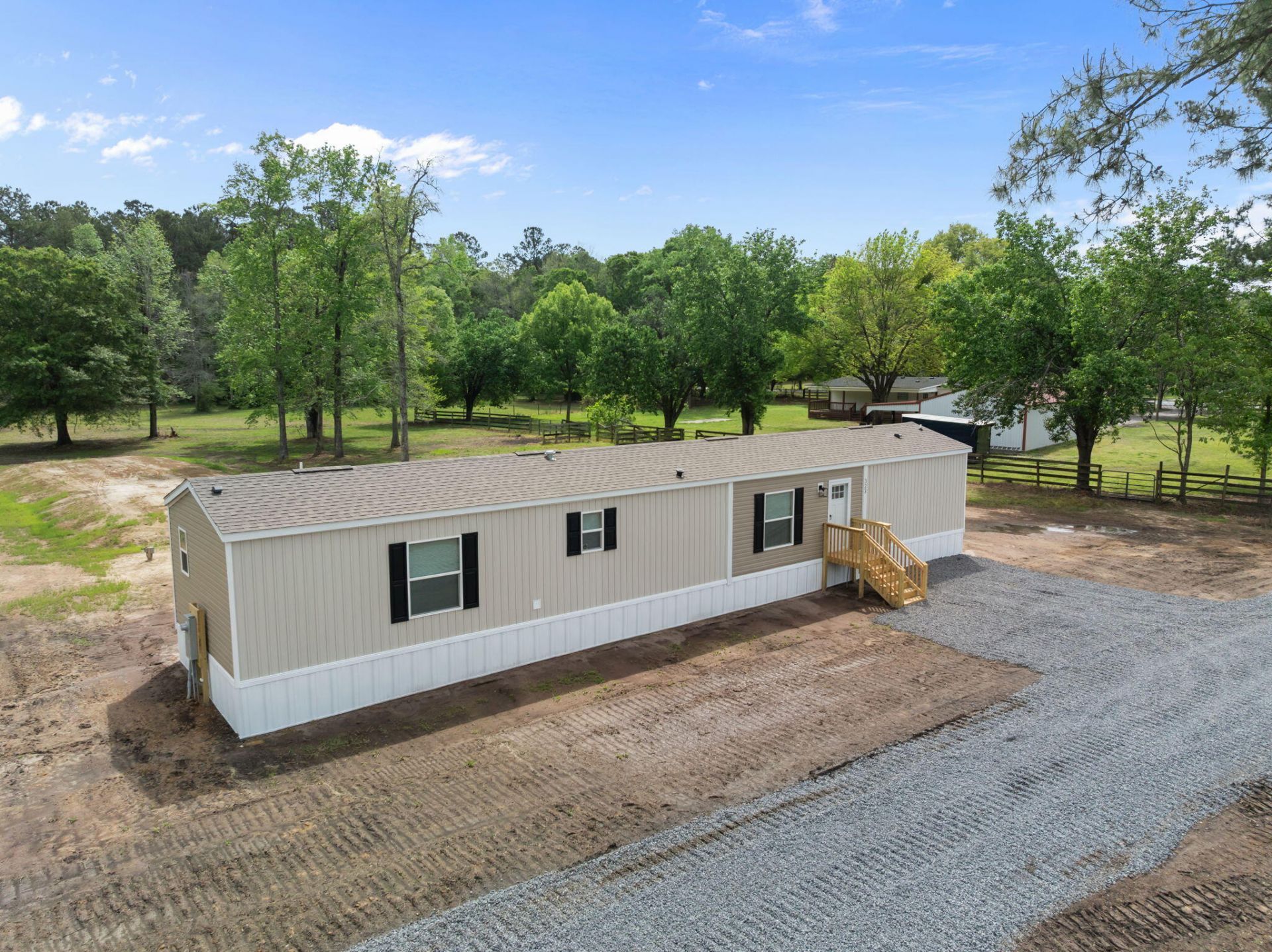 323 Myers Mayo Road Photo 35