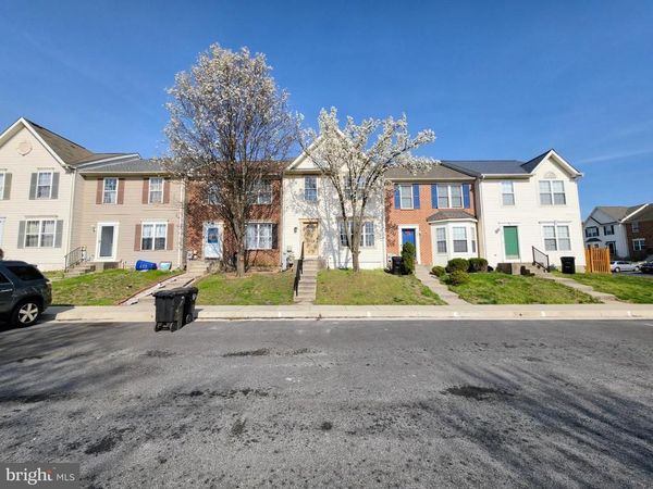 605 VILLAGER CIRCLE , BALTIMORE, MD 21222