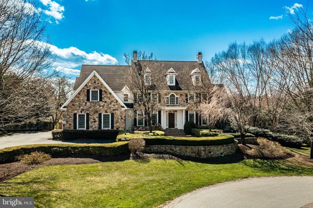 403 WOODALE DRIVE, KENNETT SQUARE, PA 19348