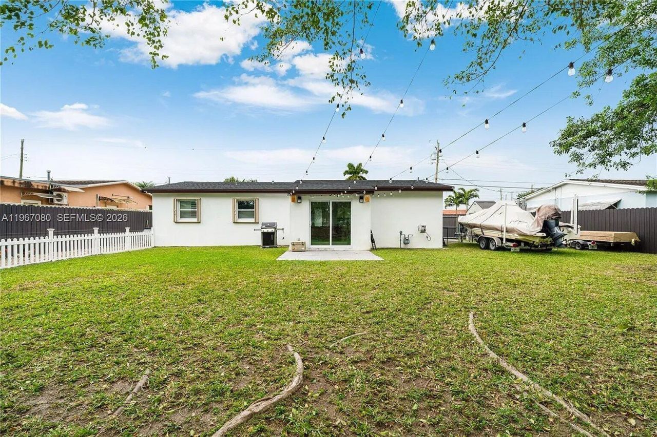 1401 SW 94th Avenue, Miami, FL 33174 Photo