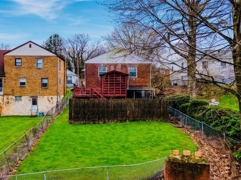 917 Oxford Boulevard, Steubenville, OH 43952 Photo 2