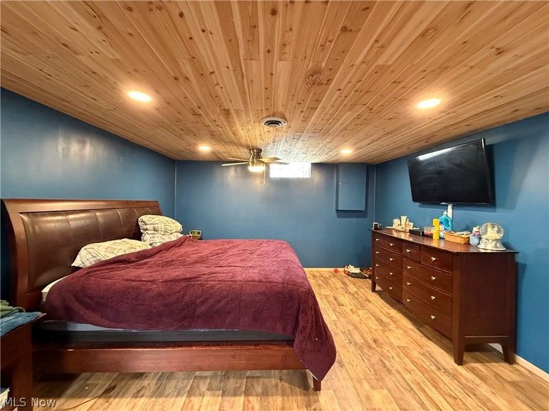 917 Oxford Boulevard, Steubenville, OH 43952 Photo 21