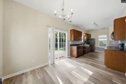 163 Stanley Court photo 4