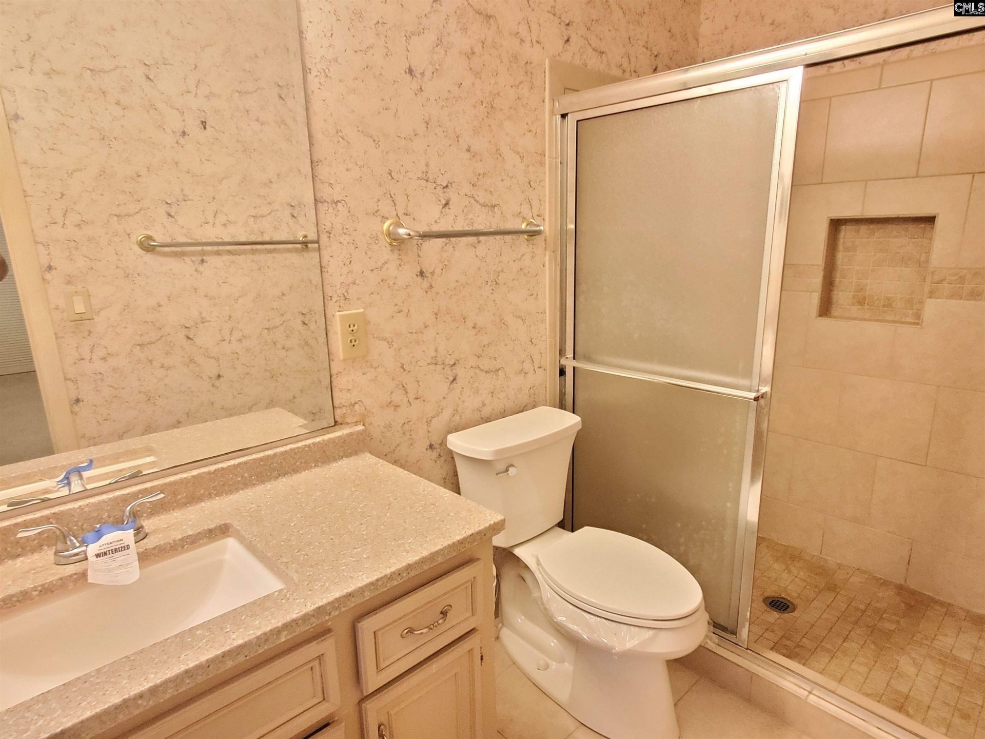 226 Lancer Drive  Photo 16