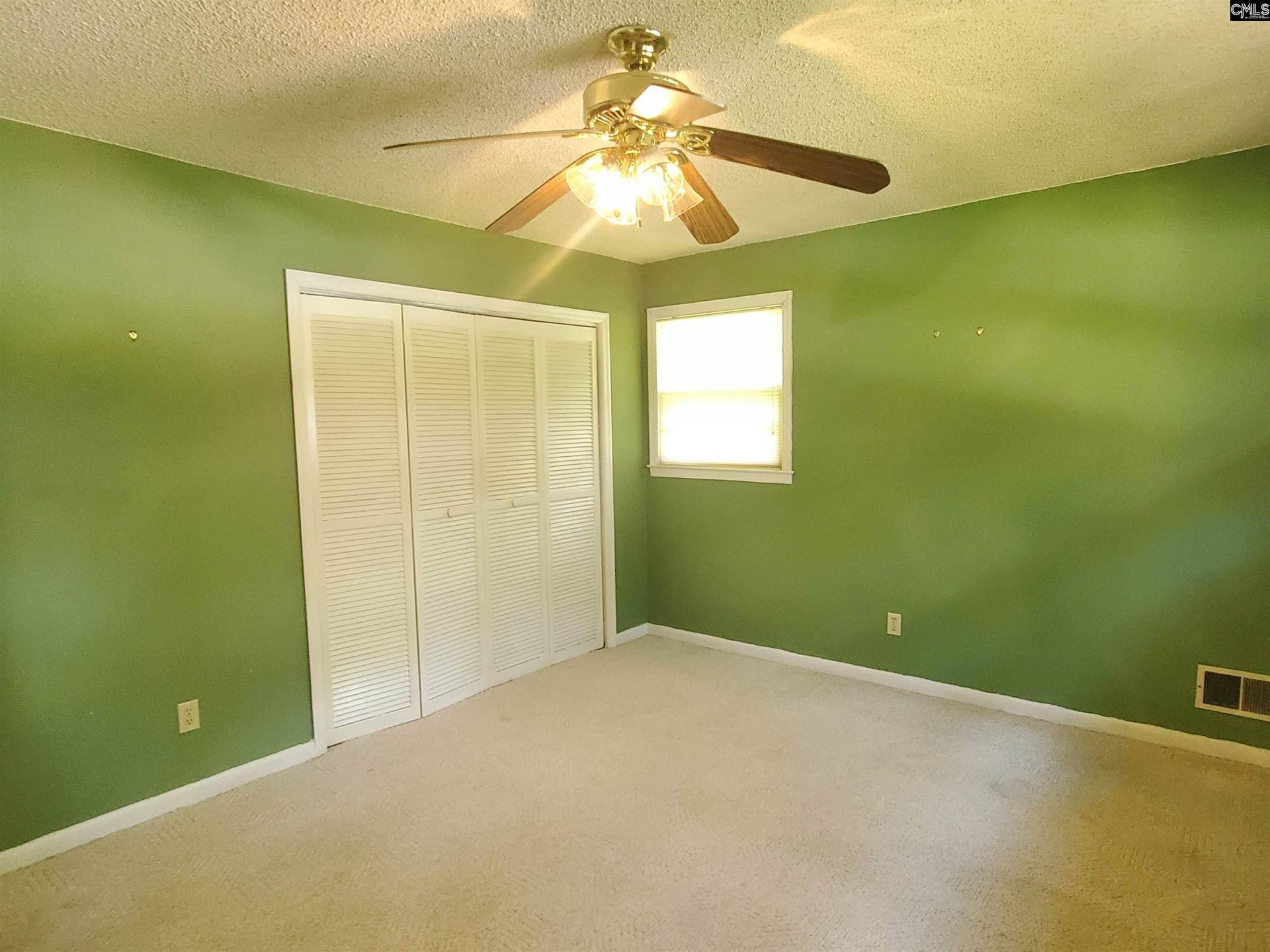 226 Lancer Drive  Photo 20