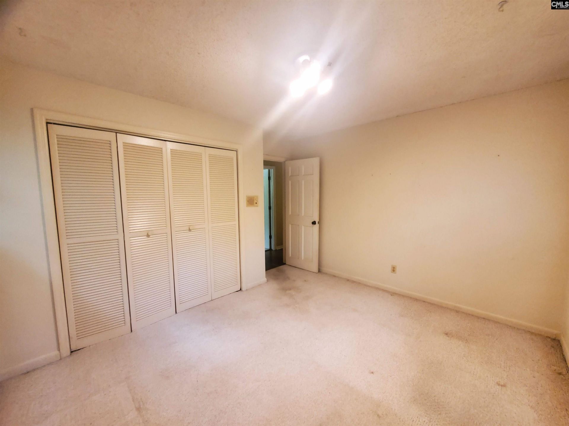 226 Lancer Drive  Photo 25