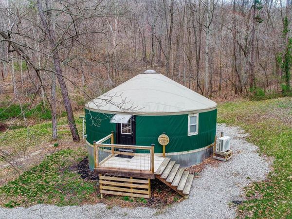 26702 E Fork Road, Laurelville, OH 43135