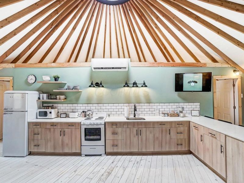 26702 E Fork Road, Laurelville, OH 43135 Photo 10