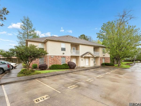 900 Dean Lee Dr, Unit #802, Baton Rouge, LA 70820