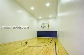 5555 Collins Ave , Unit 15W, Miami Beach, FL 33140 Photo