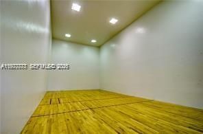 5555 Collins Ave , Unit 15W, Miami Beach, FL 33140 Photo