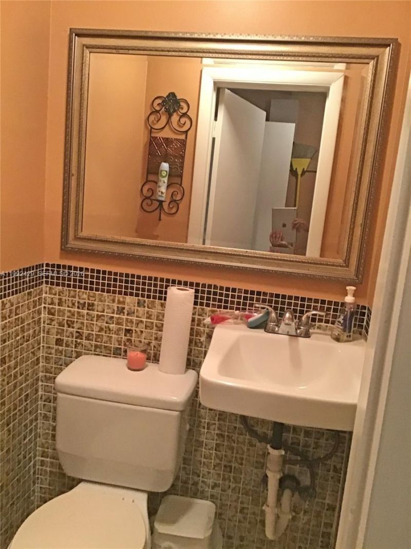 3860 NW 5th Ct , Lauderhill, FL 33311 Photo